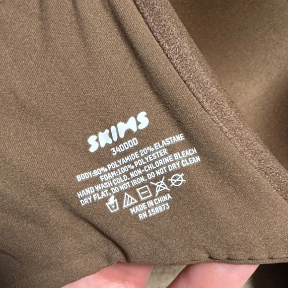 3 SKIMS 34DDDD Fits Everyone Bras - Picture 3 of 7